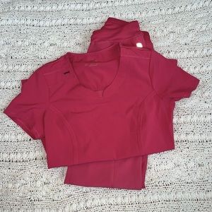 Womens Infinity XS pink scrub set.